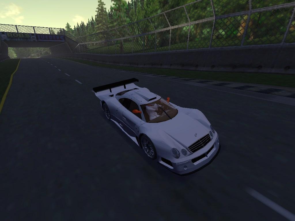 Mercedes-Benz CLK-GTR -v2-