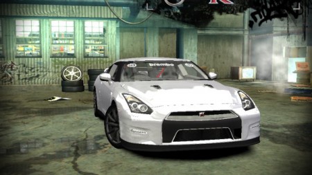 2013 Nissan GT-R (R35)