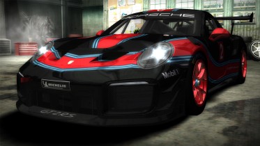 Porsche 911 GT2 RS Clubsport (Martini Style Livery) Porsche 911 GT2 RS Clubsport (Martini Style Livery)