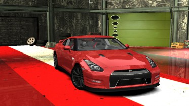 Nissan GT-R R35 (2012)