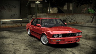 BMW M5 E28