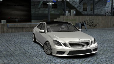 Mercedes-Benz E63 AMG